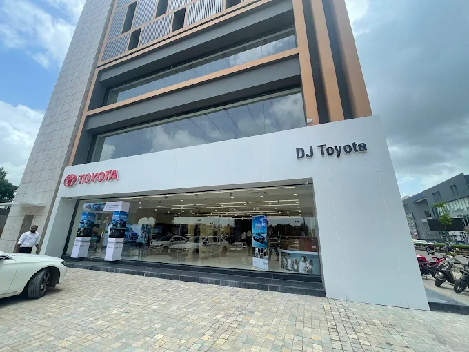 DJ TOYOTA